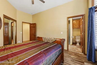 Property 26-9866 - Photo 40