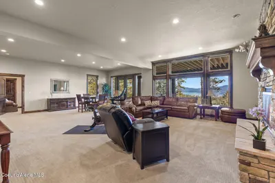 Property 26-995 - Photo 31