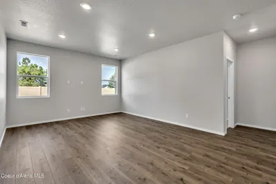 Property 26-8453 - Photo 18