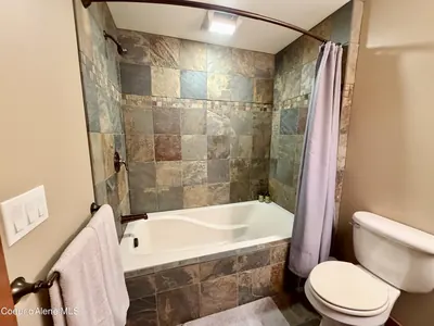 Property 26-9902 - Photo 10