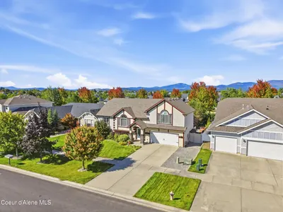 Property 26-9584 - Photo 2