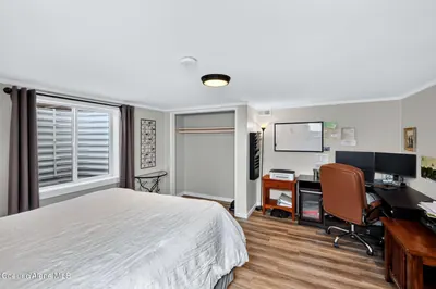 Property 26-9642 - Photo 31