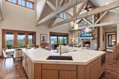 Property 26-8129 - Photo 27