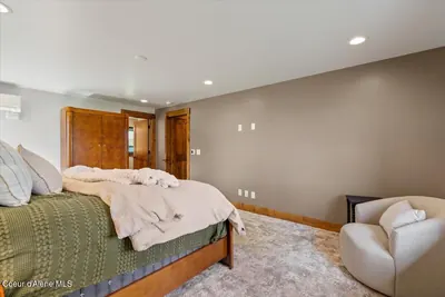 Property 26-9602 - Photo 30