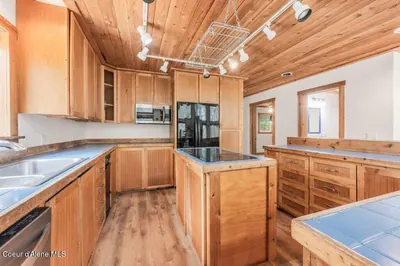 Property 26-8635 - Photo 9