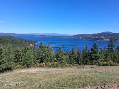 Property 26-7462 - Photo 2