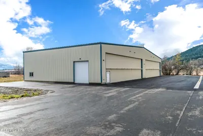 Property 24-10840 - Photo 13