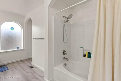 Property 26-9105 - Photo 13