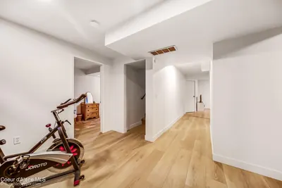 Property 26-9499 - Photo 28