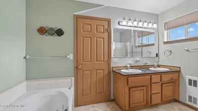 Property 26-5051 - Photo 37