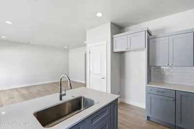 Property 26-10202 - Photo 14