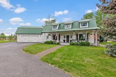 Property 26-10004 - Photo 2