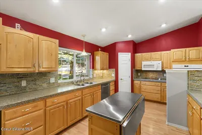 Property 26-9835 - Photo 9