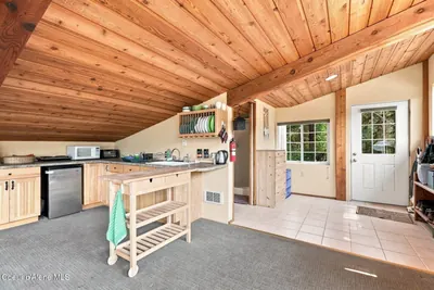 Property 26-8534 - Photo 42