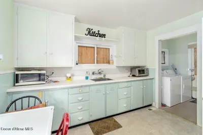 Property 26-10240 - Photo 3