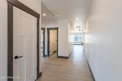Property 26-8893 - Photo 2