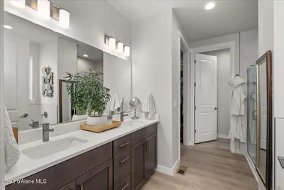 Property 26-10246 - Photo 15