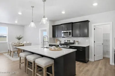 Property 26-10605 - Photo 27