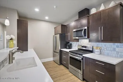Property 26-9196 - Photo 9