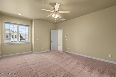 Property 26-8204 - Photo 37