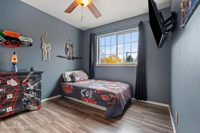 Property 26-10254 - Photo 15