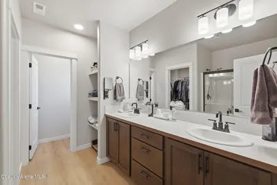 Property 26-9916 - Photo 28