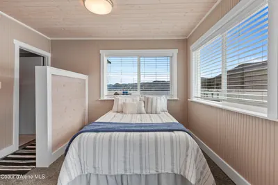 Property 25-10028 - Photo 9