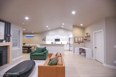 Property 26-7976 - Photo 5
