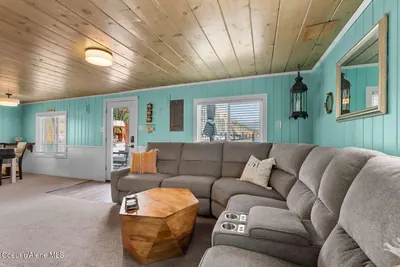 Property 26-9075 - Photo 12