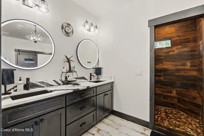 Property 26-8250 - Photo 24