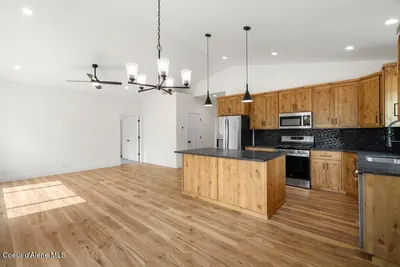 Property 26-8216 - Photo 9