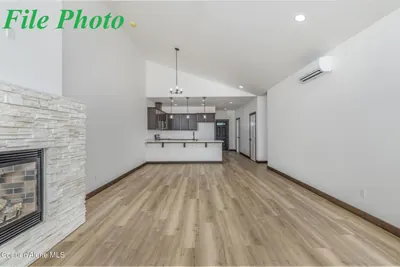 Property 26-7384 - Photo 5
