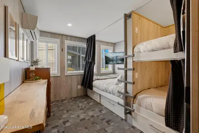 Property 26-8883 - Photo 17