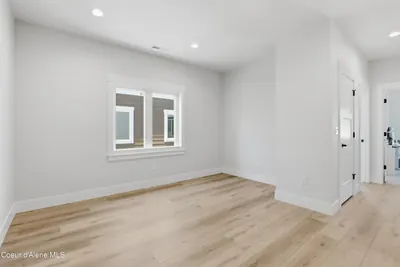 Property 26-9323 - Photo 15