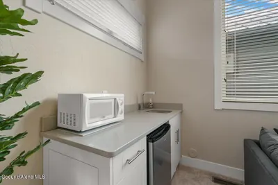 Property 26-9872 - Photo 16