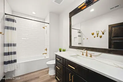 Property 26-10515 - Photo 61