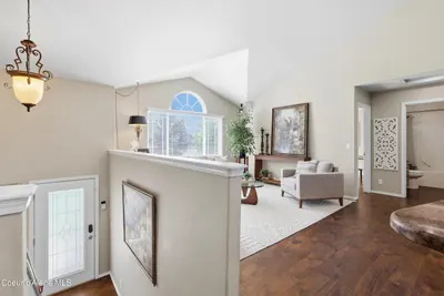 Property 26-9584 - Photo 11
