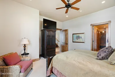 Property 26-5423 - Photo 76