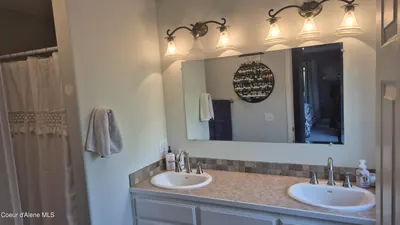 Property 26-10205 - Photo 29