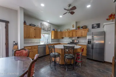 Property 26-8028 - Photo 17