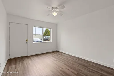 Property 26-10530 - Photo 5