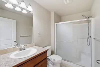 Property 26-10393 - Photo 17