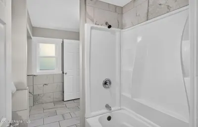 Property 26-10072 - Photo 15