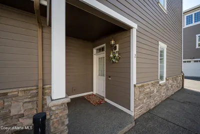 Property 26-8912 - Photo 2