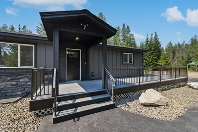 Property 26-8003 - Photo 3