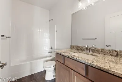 Property 26-9858 - Photo 3