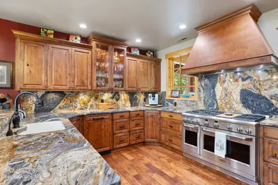 Property 26-7825 - Photo 19