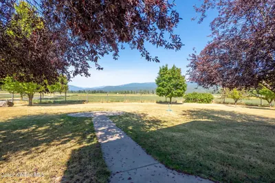 Property 26-9233 - Photo 56