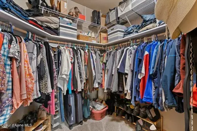 Property 26-1426 - Photo 25