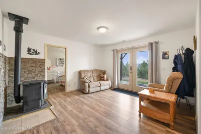 Property 26-9485 - Photo 24